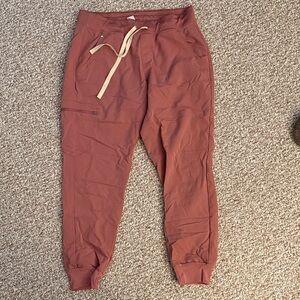 Figs Women's Rust Jogger Pants